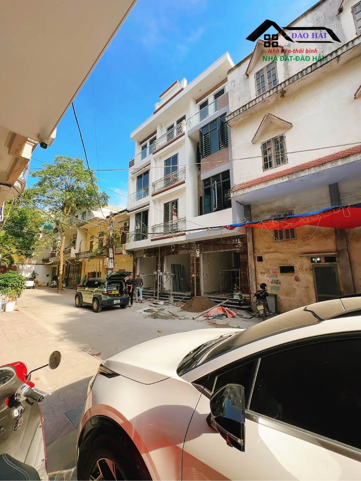 Nhà 4 tầng Bồ Xuyên 40m² giá 3 tỷ - Ô tô tránh, sổ đỏ chính chủ!