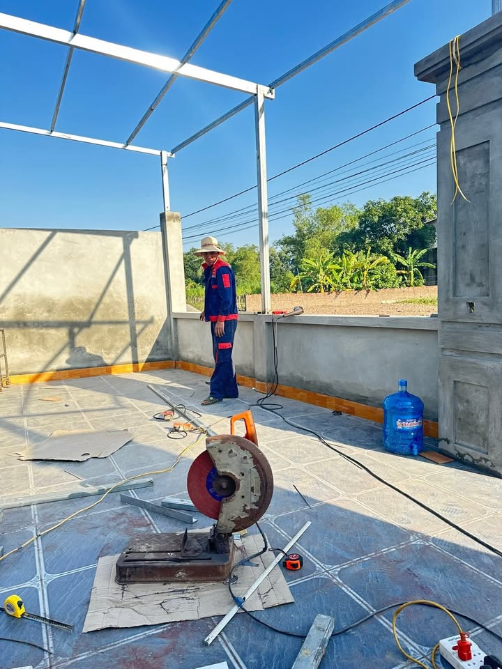 Nhà cấp 4 Hồng Tiến, Phổ Yên 100m² giá 1.8 tỷ - Sẵn sàng vào ở ngay!