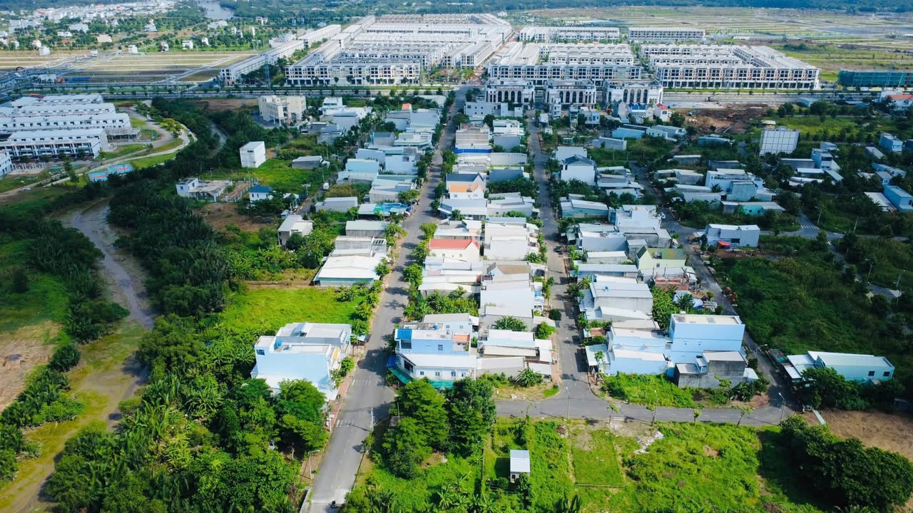 Đất nền KDC Thái Sơn Long Hậu 100m² giá 2.06 tỷ - Đầu tư sinh lời ngay!