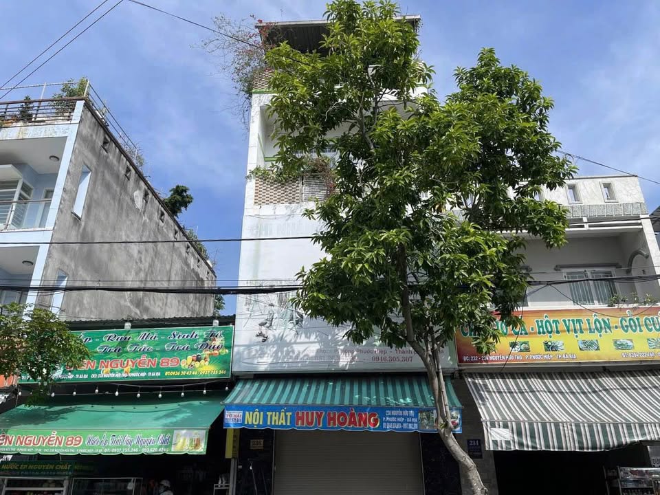 Nhà mặt tiền đường Nguyễn Hữu Thọ, Bà Rịa - Vũng Tàu, 95m², Giá 11 tỷ - Cơ hội vàng cho nhà đầu tư!