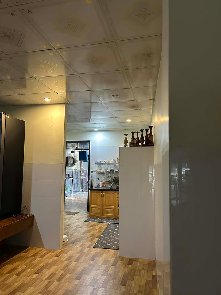 Nhà riêng Quốc lộ 27 Đơn Dương 125m² giá 2.2 tỷ - Khu buôn bán sầm uất!