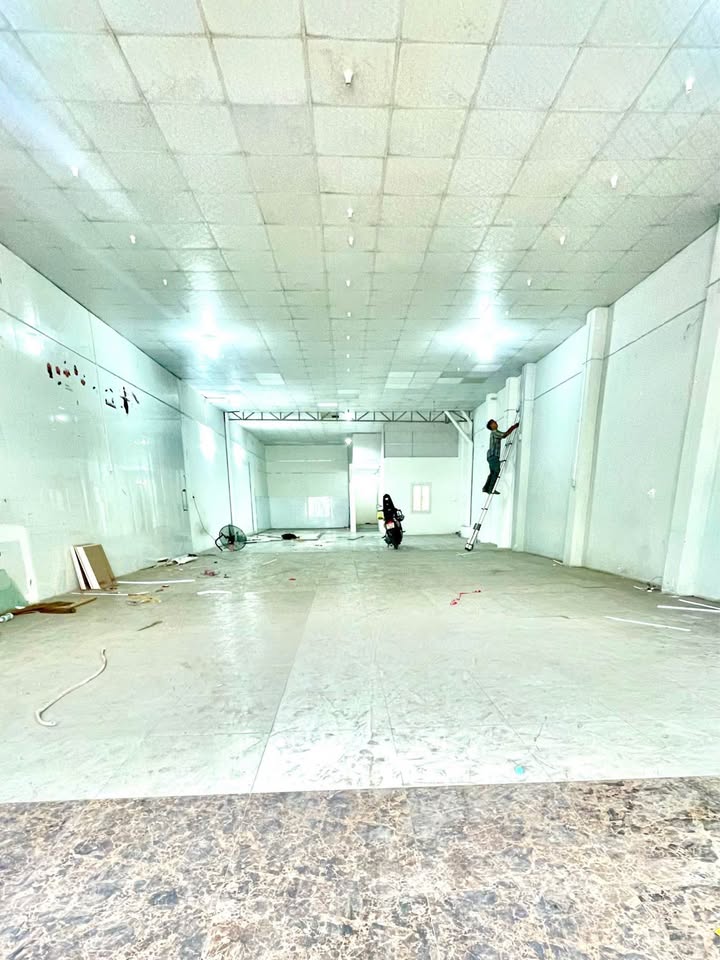 Kho xưởng cho thuê Bình Trị Đông A 152m² giá 14 triệu - Mặt tiền kinh doanh thuận lợi!