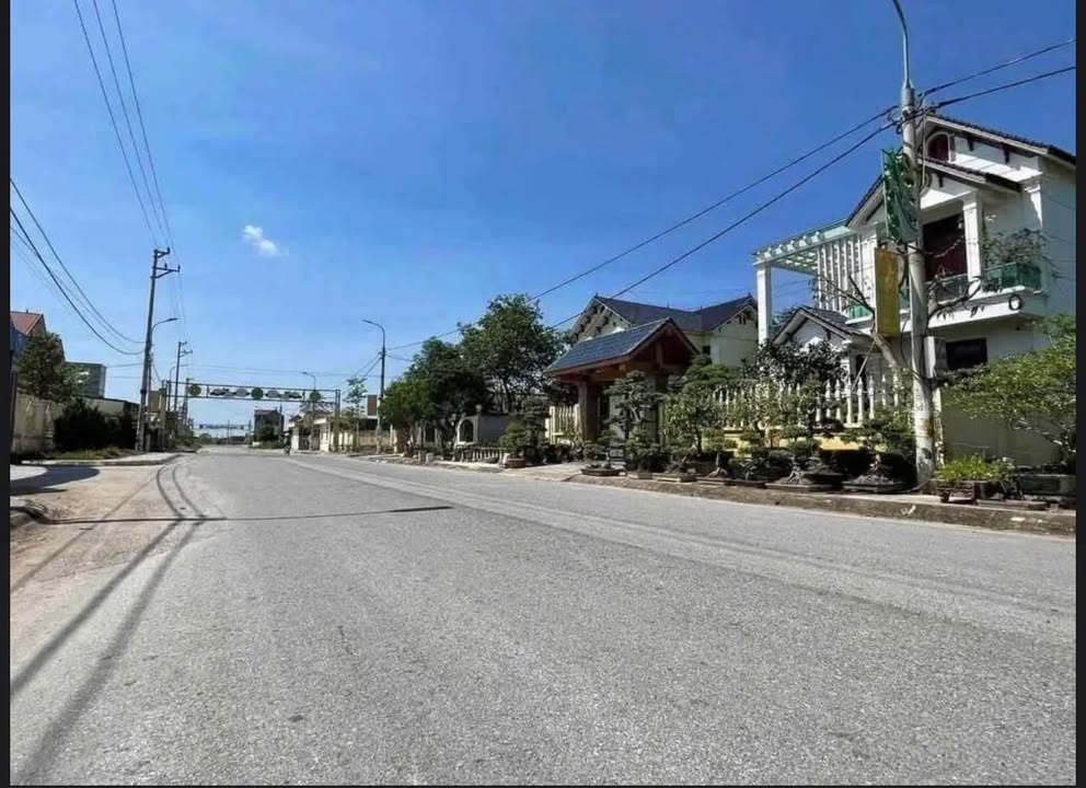 Lô đất 100m² Phường Đông Quang giá 1.4 tỷ - Đầu tư sinh lời cao!