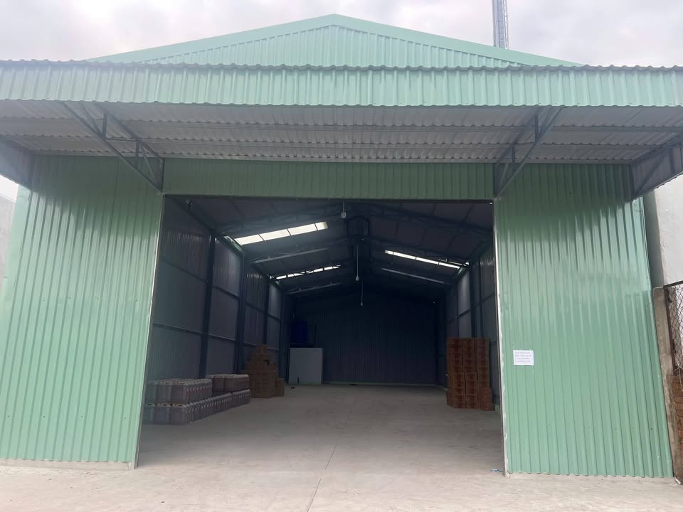 Cho thuê nhà xưởng Phước Thiền, Nhơn Trạch 300m² - Nhà xưởng mới, sạch sẽ!