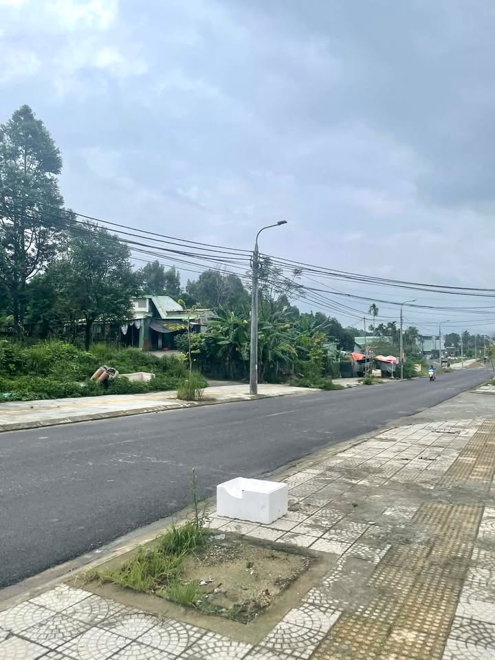 Đất lô góc 2 mặt kiệt Nguyễn Như Đãi 100m² giá 2 tỷ - Ô tô vào nhà thoải mái!