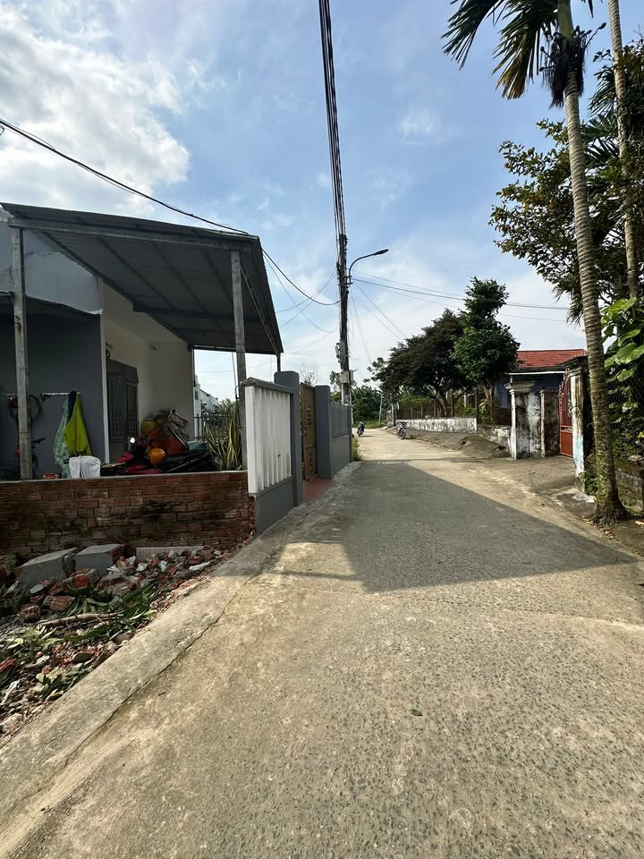 Đất nền liền kề Giáng Đông, Hòa Châu 128m² giá 1.95 tỷ - Gần đường Vành đai thông thoáng!