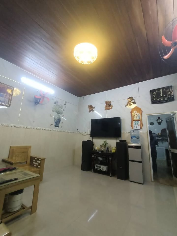 Nhà 2 tầng trên đường Điện Biên Phủ, Thanh Khê 60m² giá chỉ 3 tỷ - Sổ hồng chính chủ!