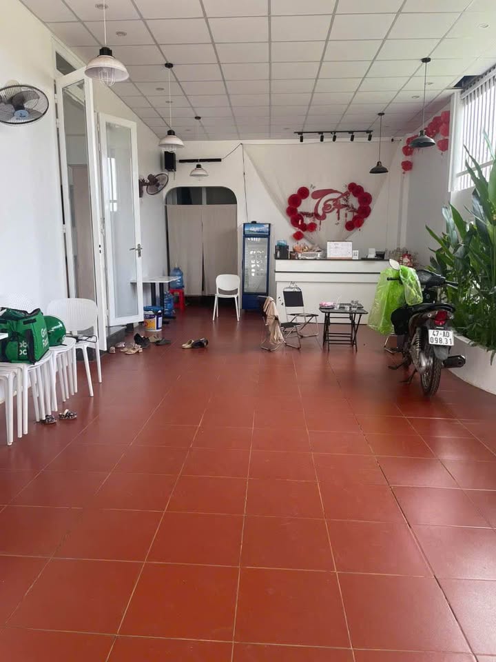 Nhà phố Hòa Thuận, Buôn Ma Thuột 197.64m² giá 3.5 tỷ - Đầu tư kinh doanh lý tưởng!