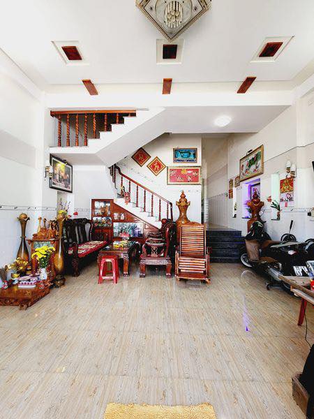 Nhà riêng đường Hoàng Văn Thụ, Quang Trung, 104.2m² giá 4.55 tỷ - Sổ đỏ chính chủ, sang tên nhanh chóng!