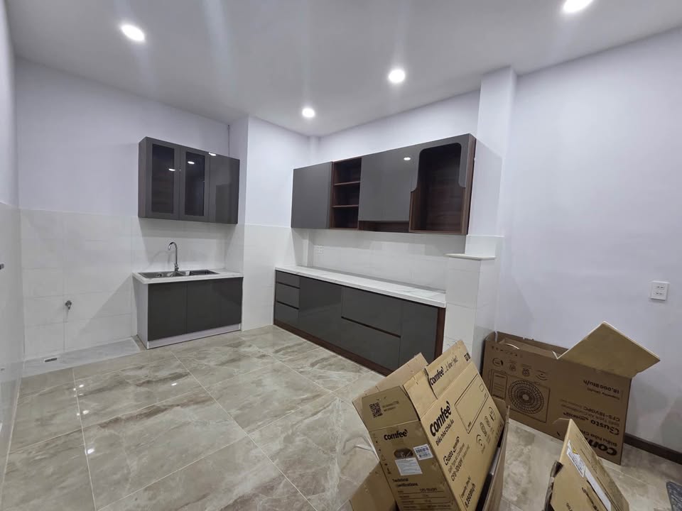 FrontHouse Trần Nguyên Hãn, Tân Lập 112m² giá 25.76 tỷ - Nhà đẹp hướng Đông Nam hiếm có!