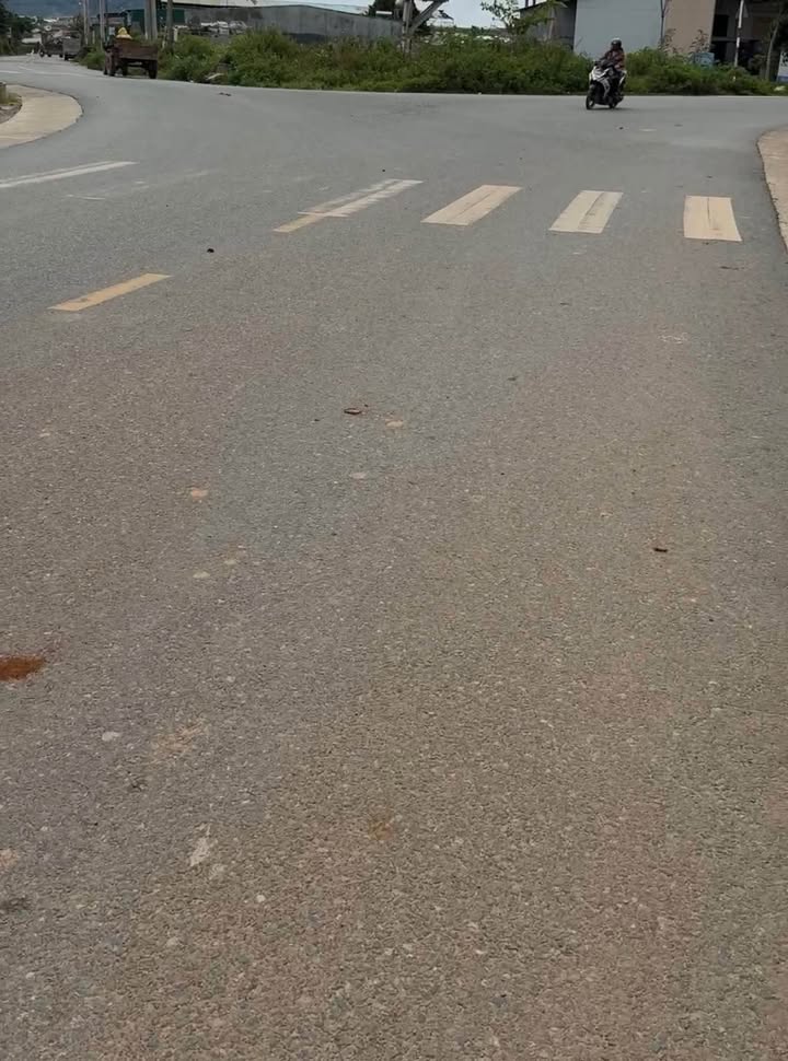 Bán đất tặng nhà tiền chế tại Ka Đơn, Đơn Dương, Lâm Đồng 106m² giá 1.1 tỷ - Đầu tư sinh lời ngay!