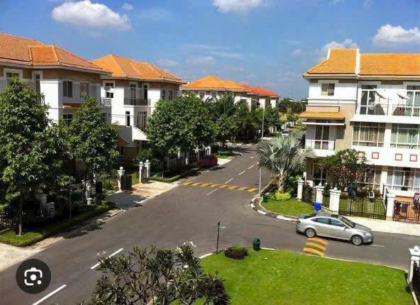 Biệt thự Oasis 1 TP.HCM 185m² giá chỉ 10.7 tỷ - Cơ hội đầu tư hiếm có!