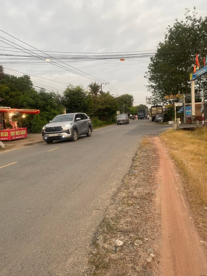 Đất nền Phú Chánh, Tân Uyên 210m² giá 3.1 tỷ - Cơ hội đầu tư tuyệt vời!