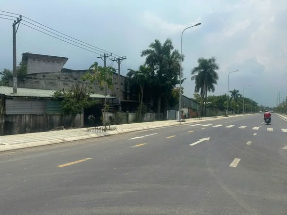 Đất mặt tiền sông Hà Huy Giáp 3000m² giá 60 tỷ - Cơ hội vàng đầu tư!