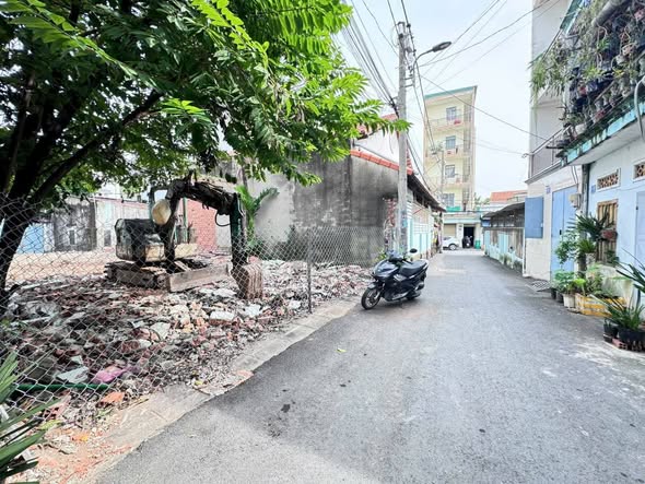 Bán 2 lô đất đẹp quận 9, 179.4m², giá chỉ 6.9 tỷ - Đầu tư sinh lời lý tưởng!