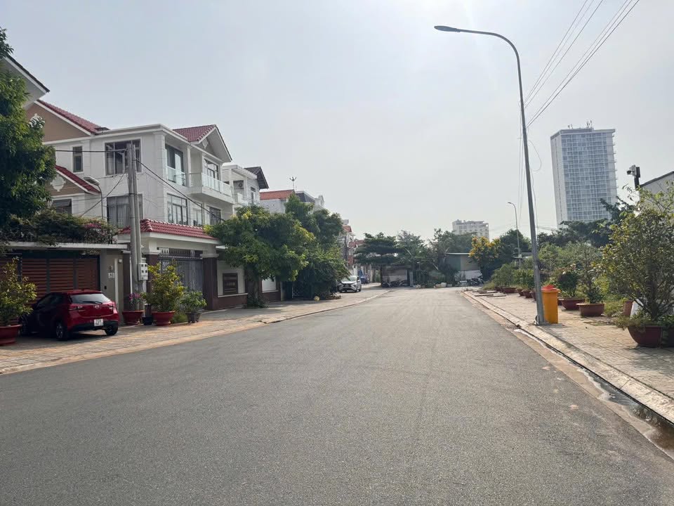 Biệt thự Khu Biệt Thự Phương Nam Vũng Tàu 208.5m² giá 22.5 tỷ - Cơ hội vàng cho nhà đầu tư!