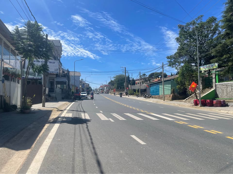 Đất nền mặt tiền đường Dankia, P. Langbiang, Đà Lạt 1444m² giá chỉ 33.5 tỷ - Tiềm năng tăng giá cao!