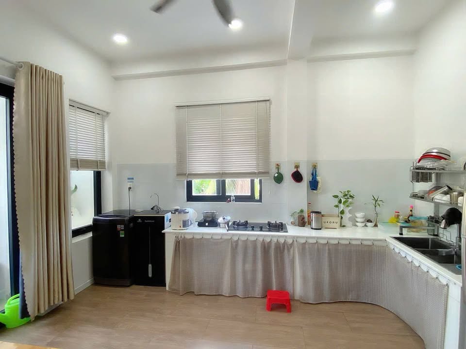 Nhà cấp 3 mặt tiền đường Cách Mạng Tháng Tám, phường 3, 77m² giá 3.6 tỷ - Sẵn sàng vào ở ngay!