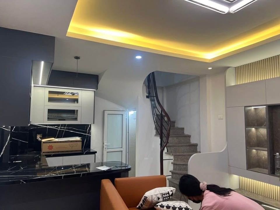 Nhà phố Ngọc Thụy Long Biên 30m² giá thỏa thuận - Đầy đủ nội thất, sẵn sàng vào ở!