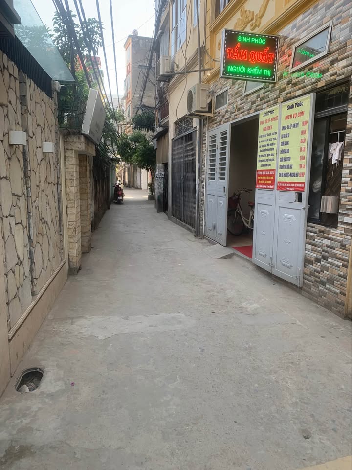 Căn hộ tập thể phố Tôn Đức Thắng 25m² giá 3 tỷ - Nhà mới sửa đẹp!