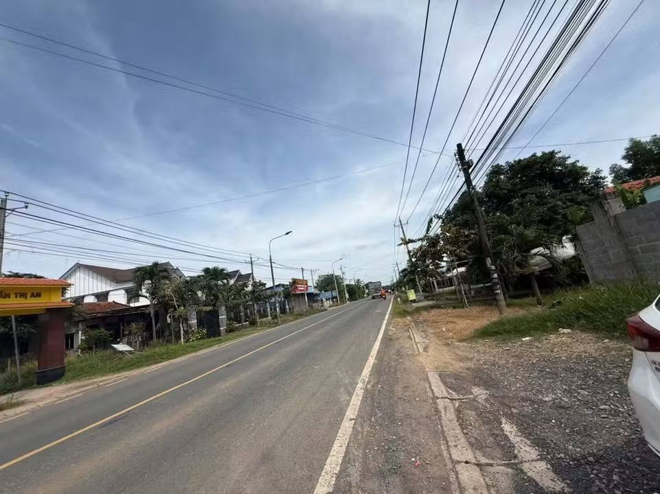 Xưởng mặt tiền đường 768, xã Trị An, 1430m² giá 8.5 tỷ - Bán gấp, chính chủ!