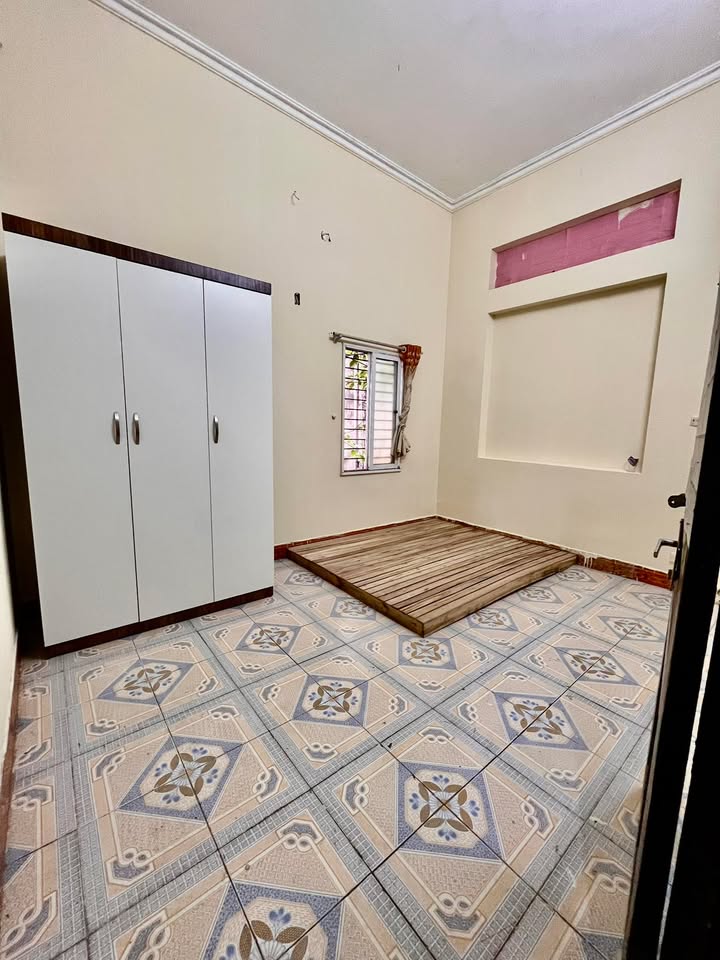 Phòng trọ 2.5 triệu tại Ngõ 68 Cầu Giấy - Vào ở ngay, thoáng mát!