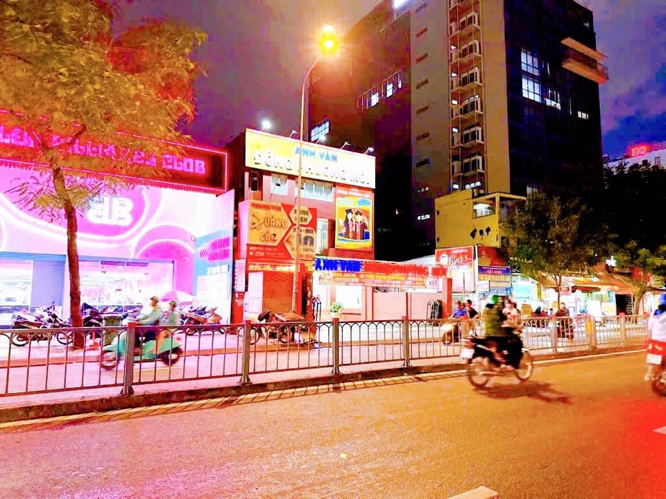 Nhà mặt tiền Nguyễn Oanh Gò Vấp 636m² giá 137 tỷ - Đầu tư sinh lời khủng!