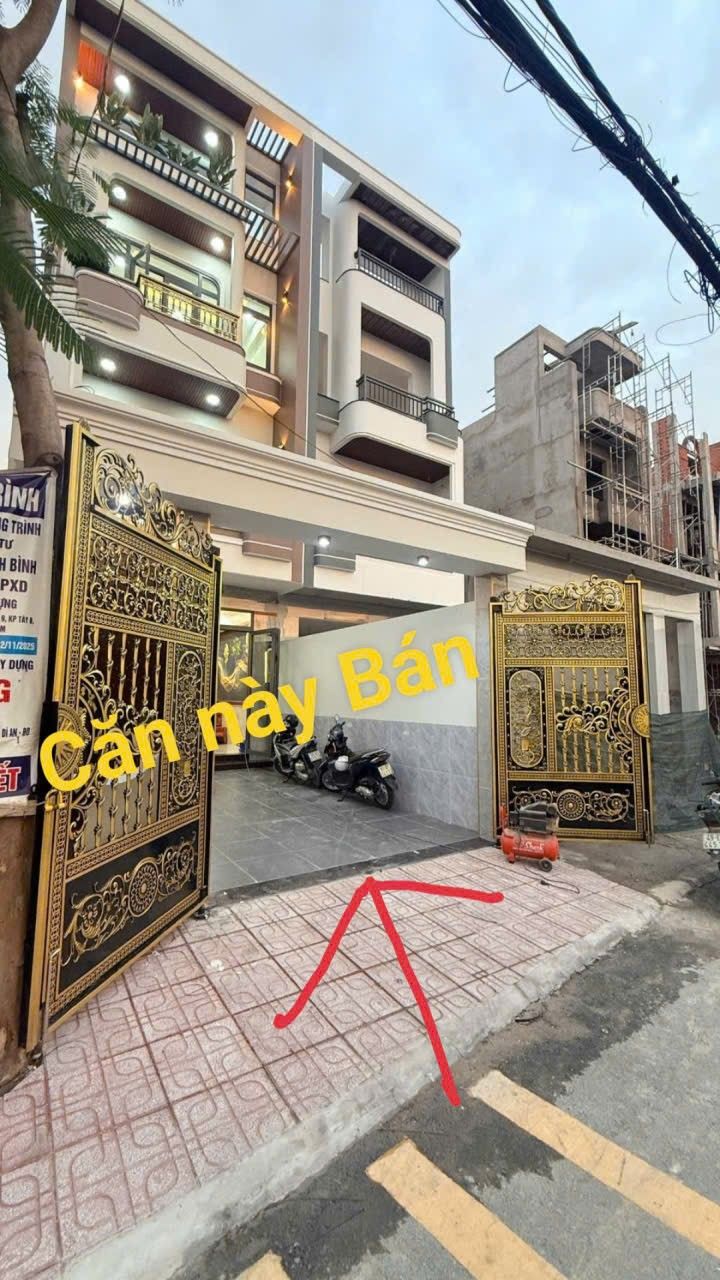 Nhà hoàn công Dĩ An 117m² giá 7.8 tỷ - Full nội thất cao cấp, vào ở ngay!