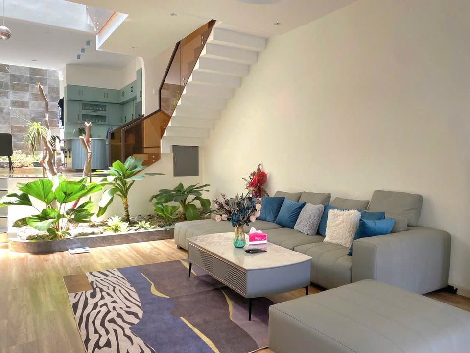 Nhà cho thuê hẻm ô tô tải đường Nam Kỳ Khởi Nghĩa, Vũng Tàu - Thiết kế hiện đại, giá 24 triệu/tháng!