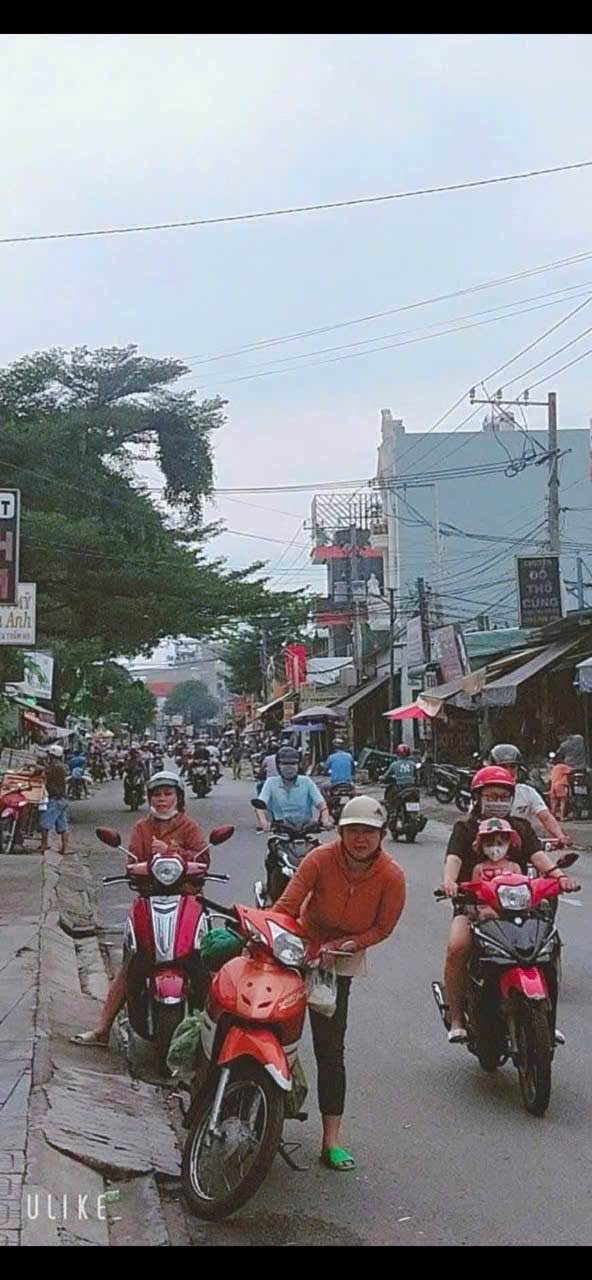 Nhà mặt tiền Chợ Đoàn Thị Kia, Dĩ An, 87m² giá 6.6 tỷ - Đầu tư sinh lời ngay!