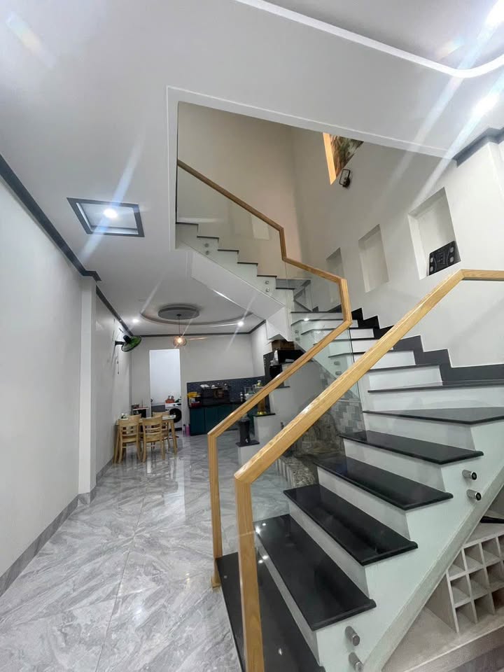 Nhà 1 Trệt 1 Lầu KDC Văn Thánh, Phú Tài 80m² giá 3 tỷ - Đầu tư sinh lời ngay!