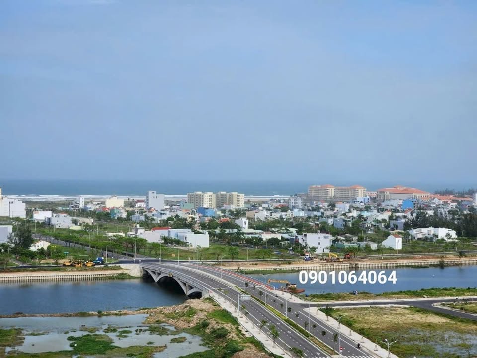 Căn hộ FPT Plaza Đà Nẵng 69m² giá 2.3 tỷ - Full nội thất, view biển!