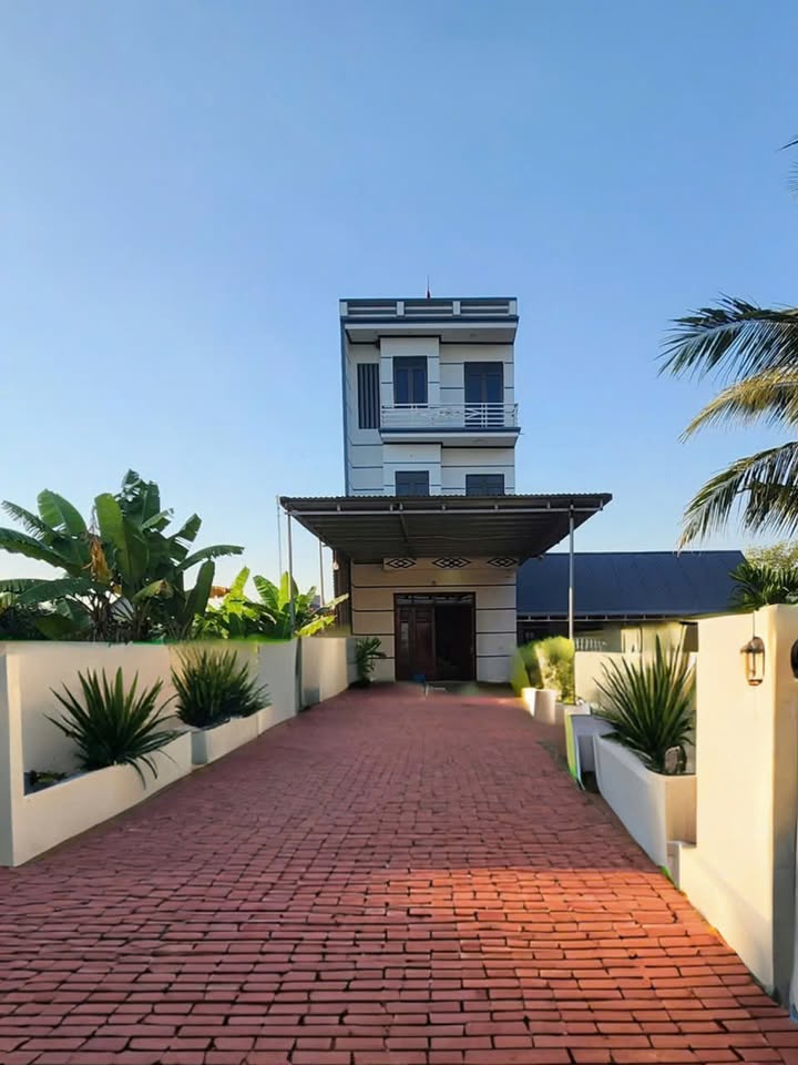 Nhà đẹp Tiên Phong - Phổ Yên 370m² giá 1,9 tỷ - Đón Tết sang trọng!