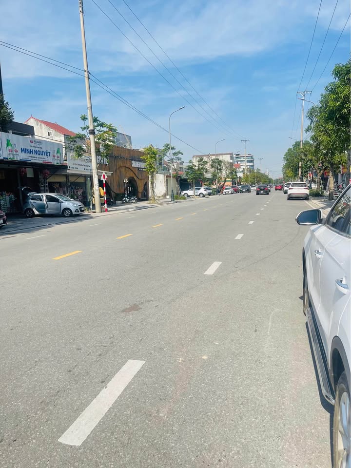 Đất kinh doanh đường Lê Duẩn Vinh 176m² giá 9 tỷ - Cơ hội đầu tư tuyệt vời!