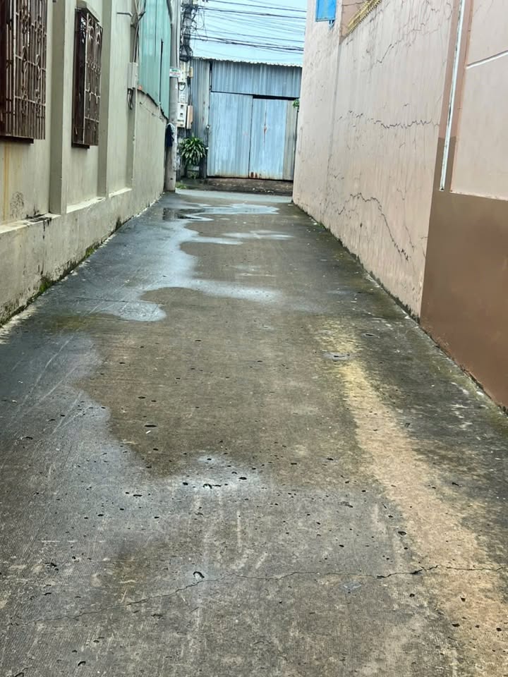 Nhà gác lửng chợ Điều, Long Bình 45m² giá 1.15 tỷ - Vị trí đẹp, sổ hồng chính chủ!