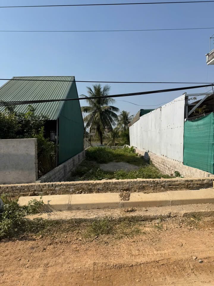 Đất thổ cư Văn Phú Chương Mỹ 118.4m² giá 2.75 tỷ - Pháp lý rõ ràng, đầu tư sinh lời!