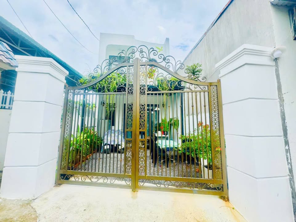 Nhà đẹp Vĩnh Ngọc Nha Trang 70m² giá 2.6 tỷ - Sẵn sàng vào ở ngay!