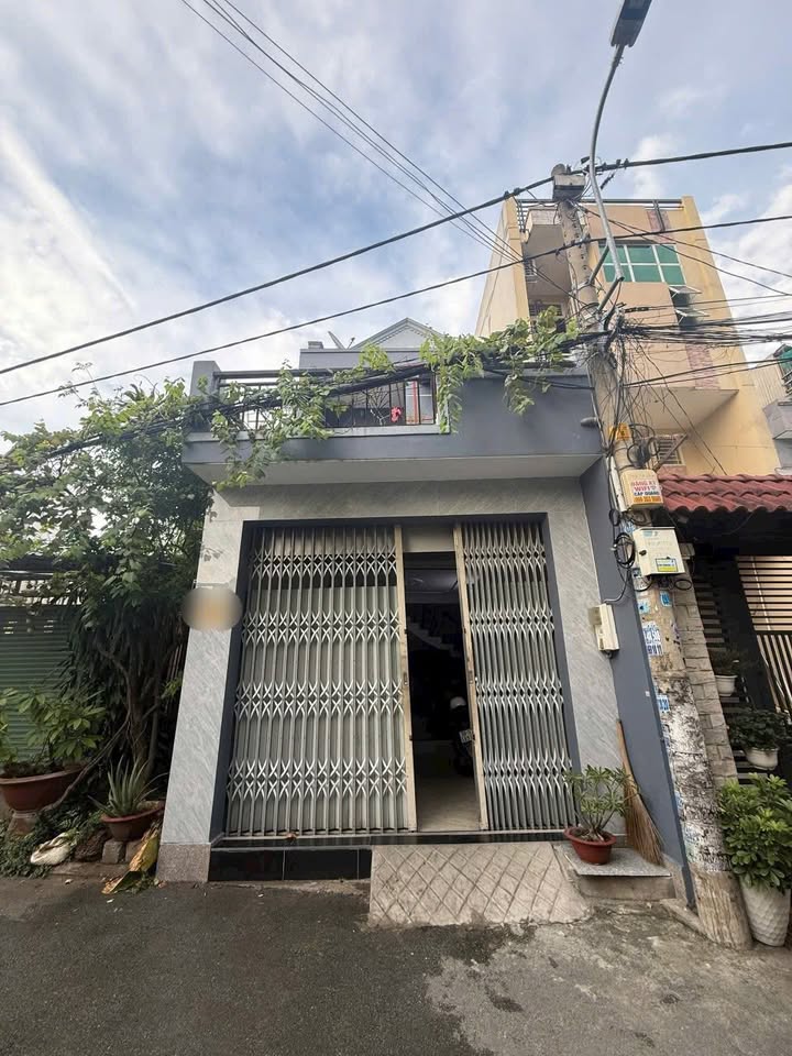 Nhà riêng đường 48, Thủ Đức 60m² giá 3,3 tỷ - Hẻm xe hơi vào tận nhà!