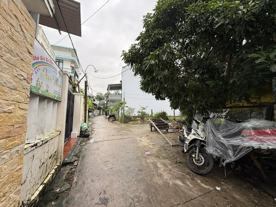 Đất nền 125m² tại kiệt Nguyễn Trường Tộ, Cẩm Châu giá 3.8 tỷ - Đất đẹp, vị trí thuận lợi!