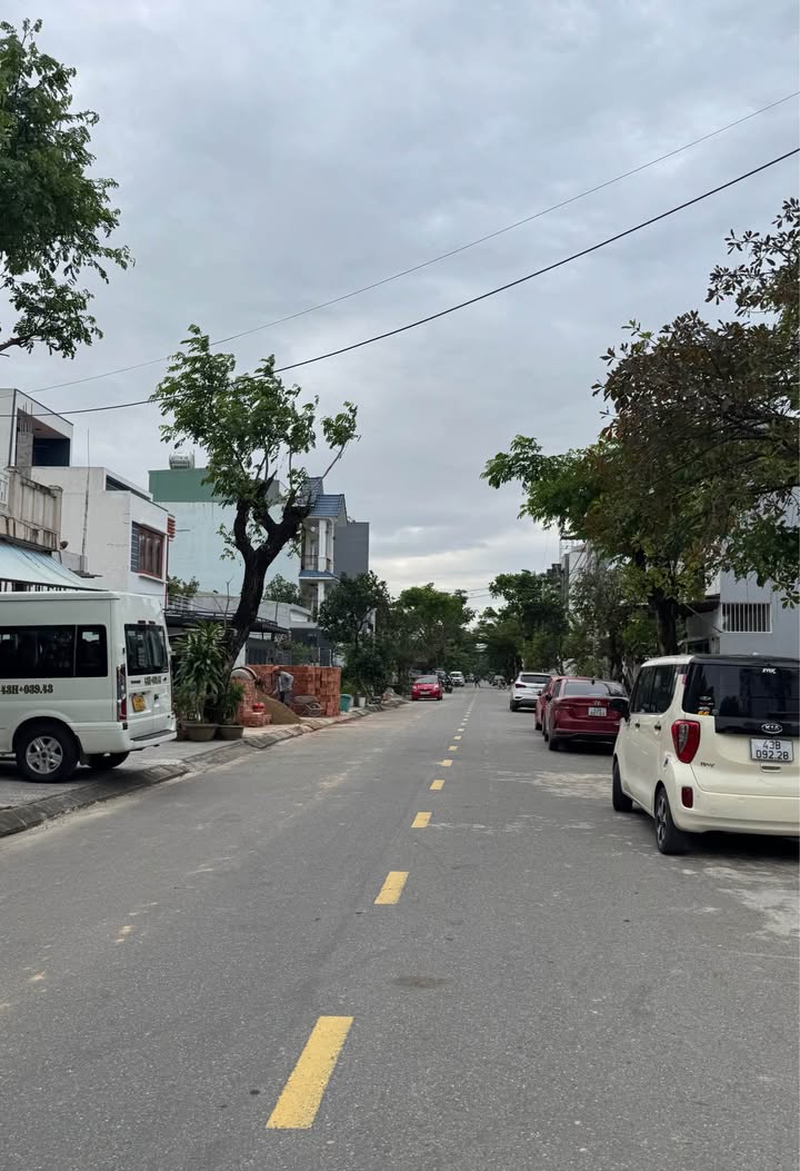 Dãy trọ 4 phòng đường Phan Triêm, Hòa Xuân, Đà Nẵng - Chỉ 5 tỷ, Dòng tiền ổn định 8 triệu/tháng!