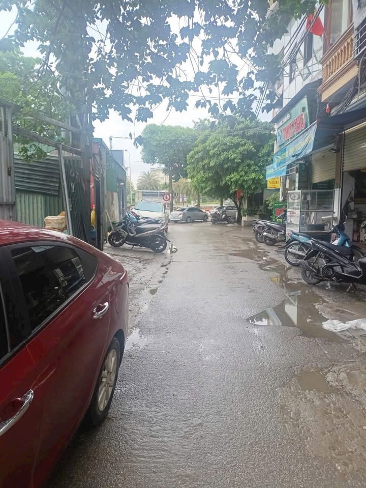 Đất nền Ngõ 2 Đại lộ Thăng Long, Hà Nội 65m² giá 22.33 tỷ - Đầu tư sinh lời cao!