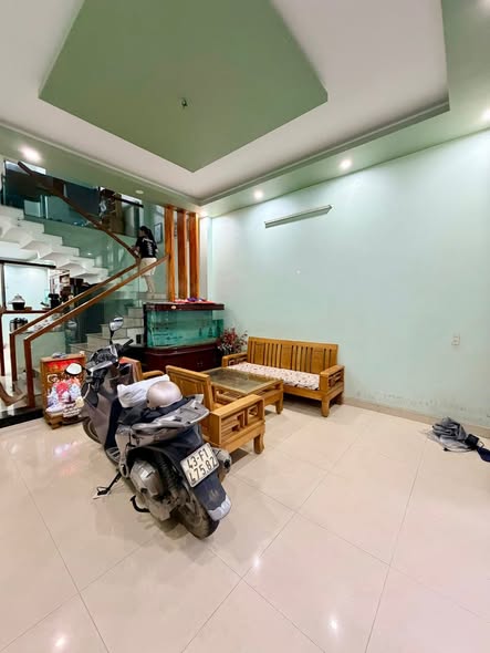 Nhà 3 tầng mặt tiền đường Trần Quý Khoách, Đà Nẵng 90m² giá 6.8 tỷ - Cơ hội đầu tư hấp dẫn!