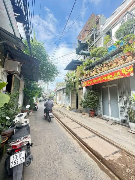 Nhà 4 tầng mặt tiền đường Hải Phòng, 44.4m², giá 4.1 tỷ - Cơ hội đầu tư tuyệt vời!