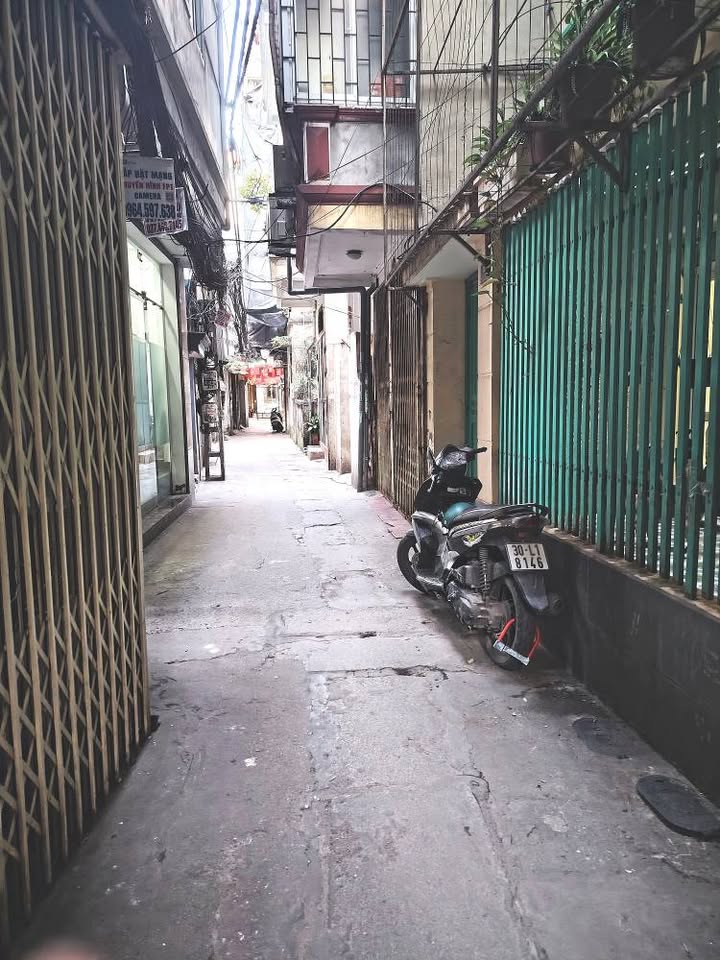 Nhà mặt tiền Hoàng Hoa Thám, Ba Đình 60m² giá 13.8 tỷ - Kinh doanh đắc địa!