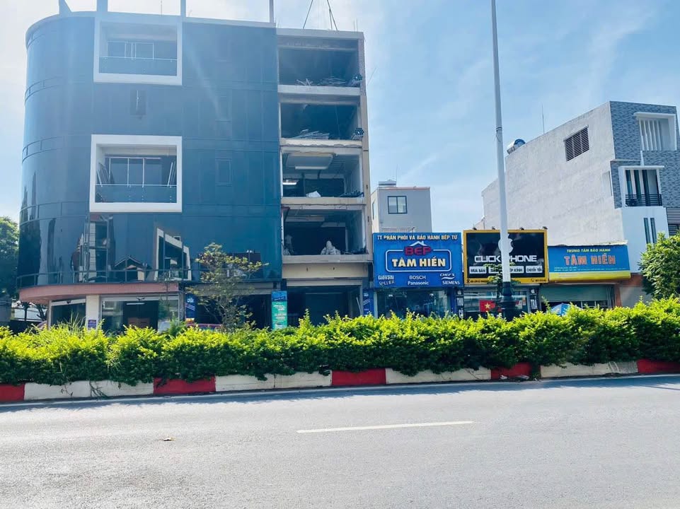 FrontHouse Vĩnh Yên 90m² giá 10.7 tỷ - Cơ hội đầu tư cực hiếm!