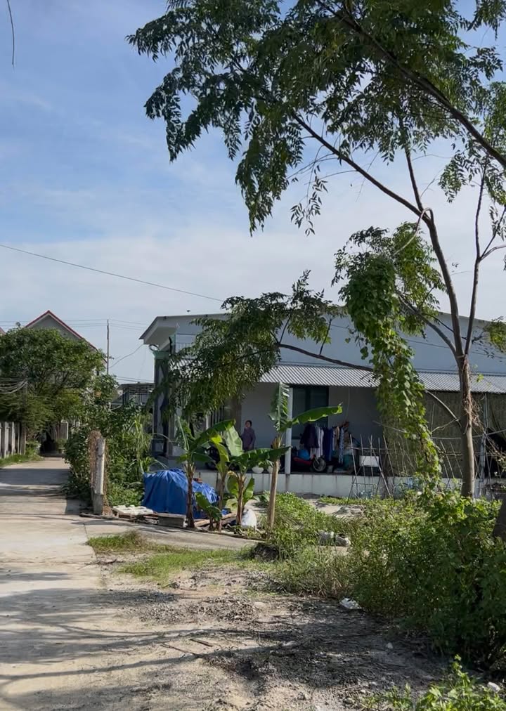 Đất nền thôn 2 Vinh Thanh 827m² giá chỉ 2.1 tỷ - Cơ hội đầu tư tốt!