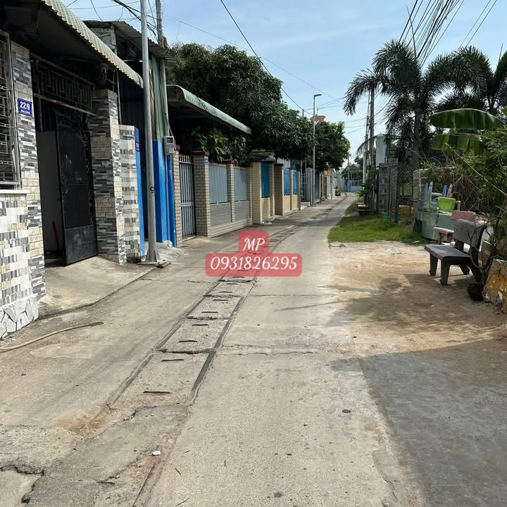 Bán lô đất Long Hải 155.8m² giá 2.55 tỷ - Gần biển chỉ 1.6km!