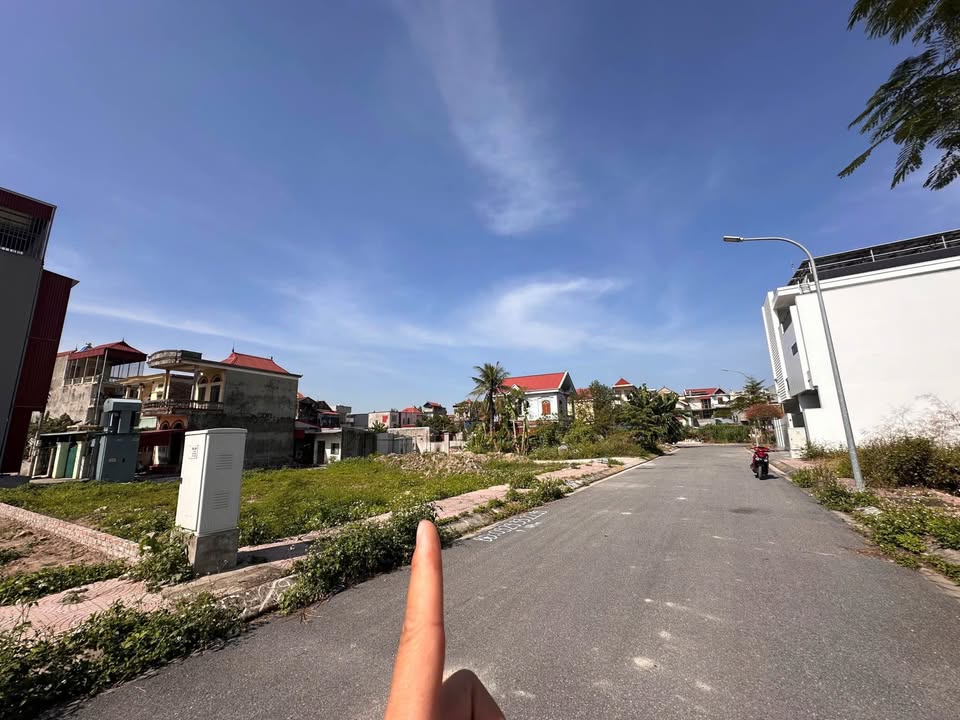 Đất nền Khu Đấu Giá, Thị Trấn An Dương 184m² giá 5.35 tỷ - Vị trí đắc địa gần trường học!