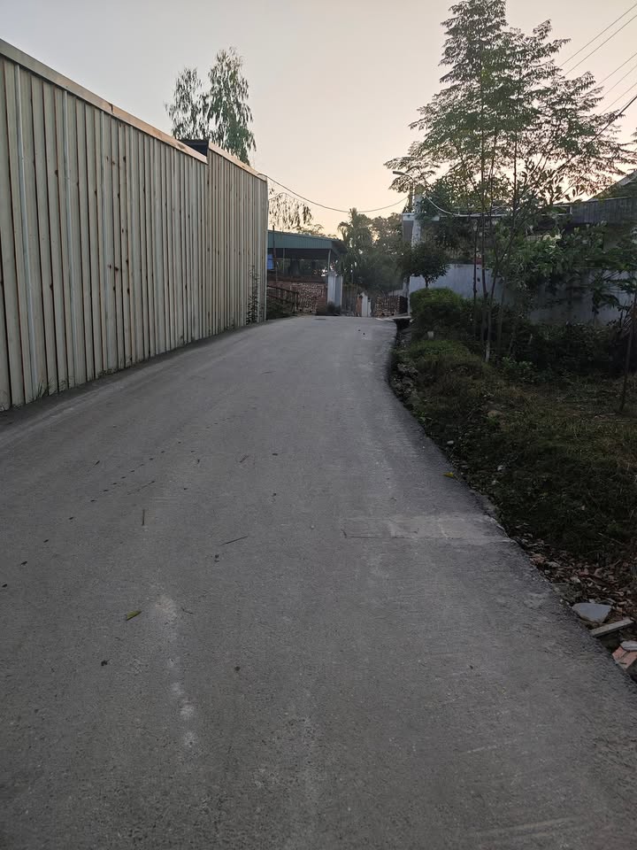 Đất thổ cư 200m² Đồng Tâm, Vĩnh Yên chỉ 2.7 tỷ - Bán gấp với giá ưu đãi!