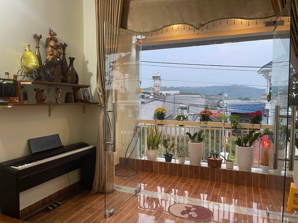 Nhà riêng Nguyễn Trường Tộ, Buôn Ma Thuột 140m² giá 3.6 tỷ - Đầu tư sinh lời ngay!